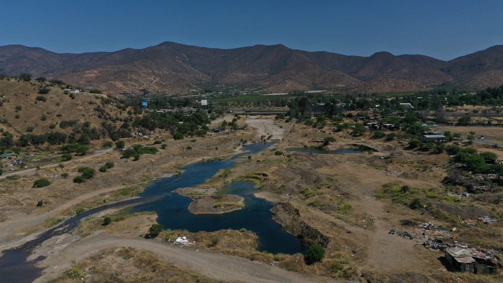 Gobierno de Santiago entregará a 30 comunas de la RM estrategias hídricas para enfrentar la mega sequía